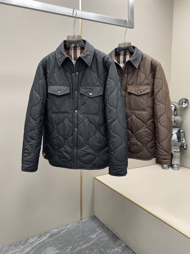 Bur Black Sizes: S, M, L. High-quality version, note the super thick hardware de