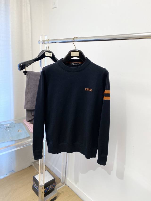 Zegna, 2025 New Arrival Wool Sweater. This sweater boasts a delicate and soft f