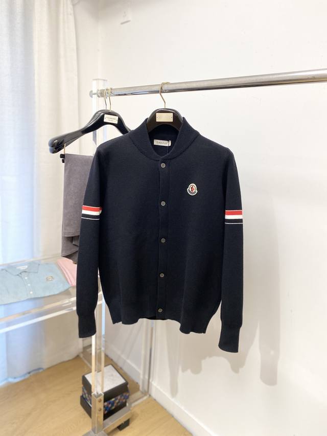 Moncler, 2025 New Arrival Wool Sweater. This sweater boasts a delicate and soft