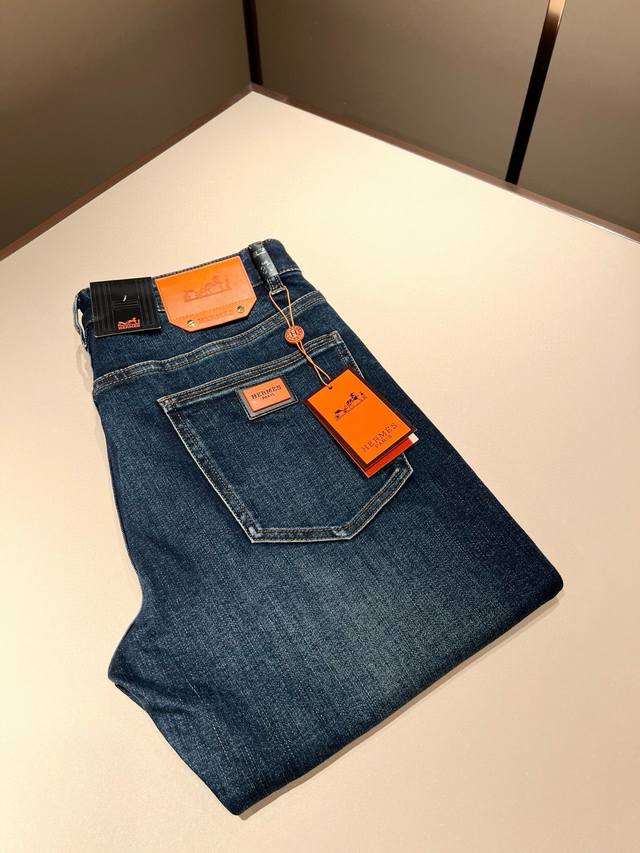 Herm*S 2025 Autumn/Winter Men's High-End Washed Slim Straight Leg Jeans, Oversea