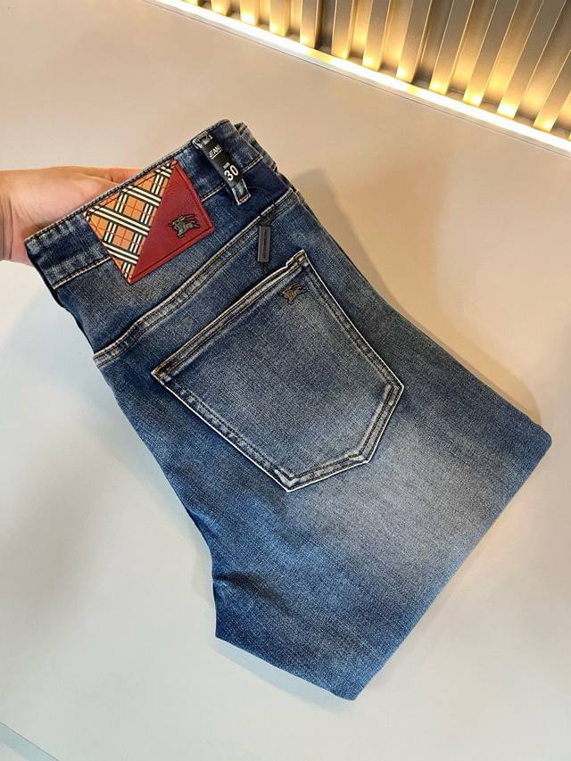 Burber*Y 2025 Autumn/Winter New Arrival Men's High-End Casual Versatile Jeans! F