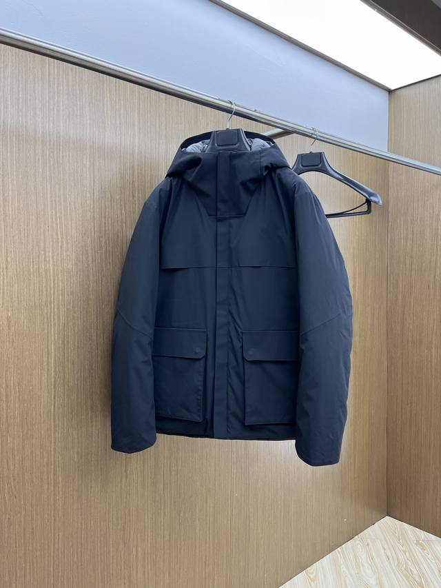 Autumn/Winter Down Jacket Zz 2025 Latest Fashionable Down Jacket with Hood, Non-