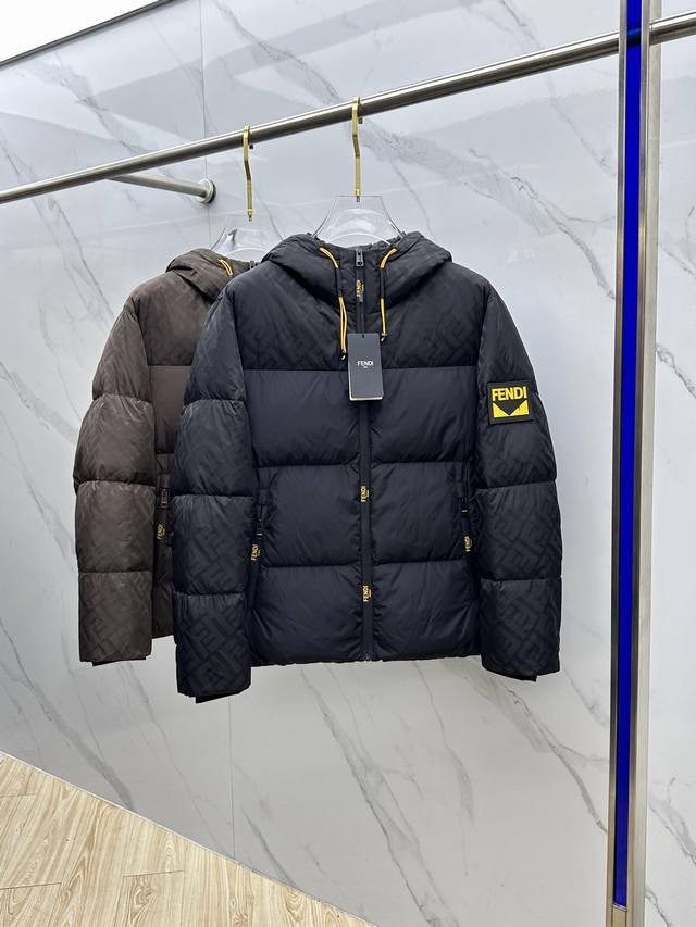 Fendi 2025 latest fashion down jacket, non-detachable hood, top-selling winter d