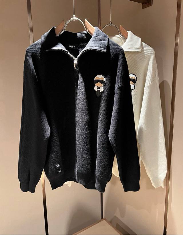 Fen*I Fendi 2025 Autumn/Winter New Arrival, Unisex Knit Wool Sweater from the Fd