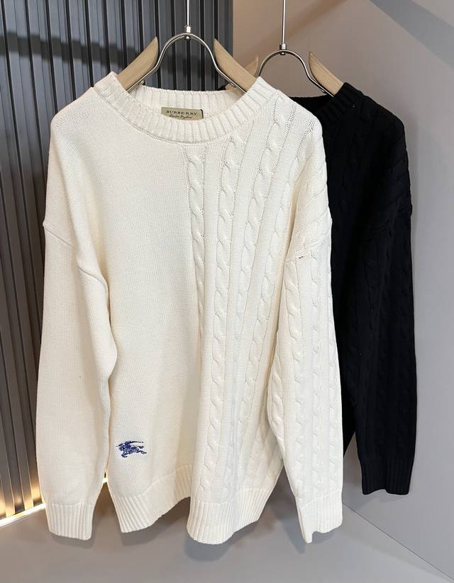 Bur*Erry 2025 Autumn/Winter New Knitted Wool Sweater, featuring an embroidered l