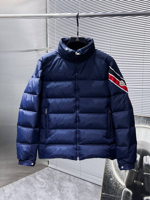Moncler 2025 Autumn/Winter New Hidden Hood Down Jacket, a hot-selling item, in
