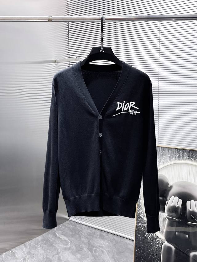 Dior Fall/Winter New Wool Blend Cardigan Long-Sleeve Sweater, High-End Version!