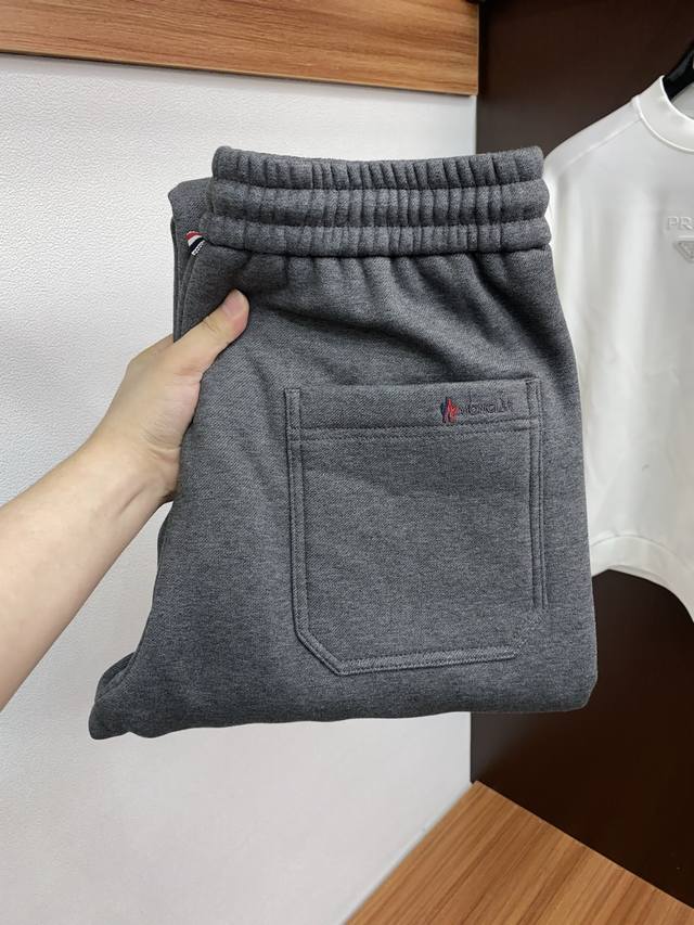 Moncler 2025 Autumn/Winter Custom Pure Cotton Fleece-Lined Casual Pants. Clean