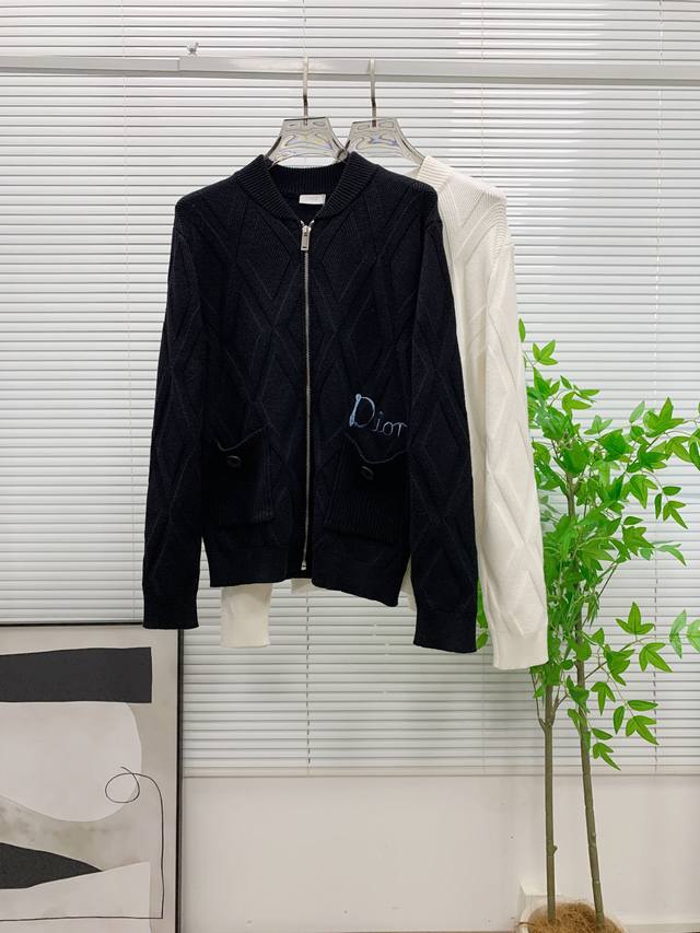 Dior Black Quilted Wool Coat, classic baseball collar + zipper design, casual y