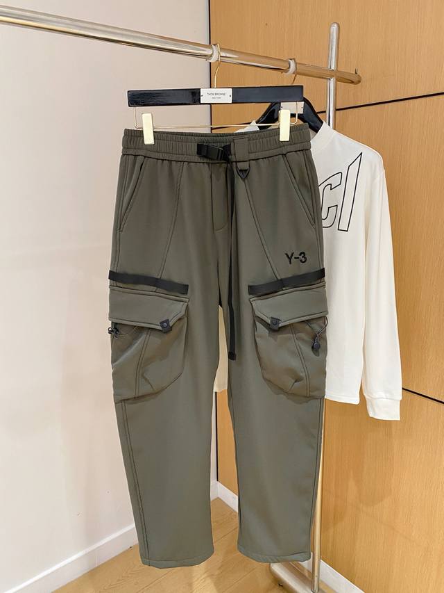 Y3 Fleece-lined Pants, 2025 Autumn/Winter New Arrival, Casual Sweatpants. Featur