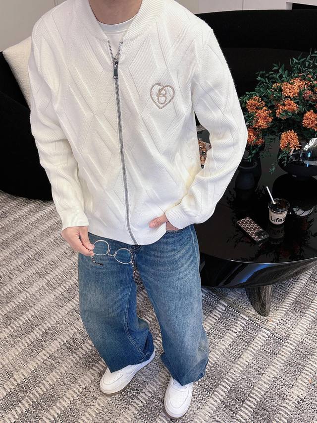 Bbr25S Burberry Black Diamond Pattern Wool Coat, classic baseball collar + zippe