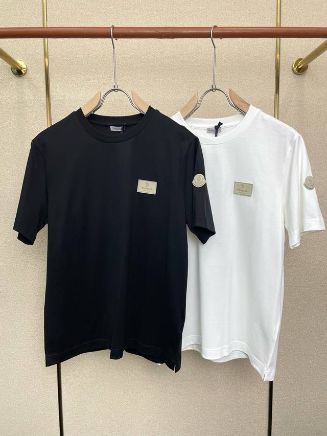 Moncler's newest men's casual short-sleeved shirt, a high-end custom-made, fashi