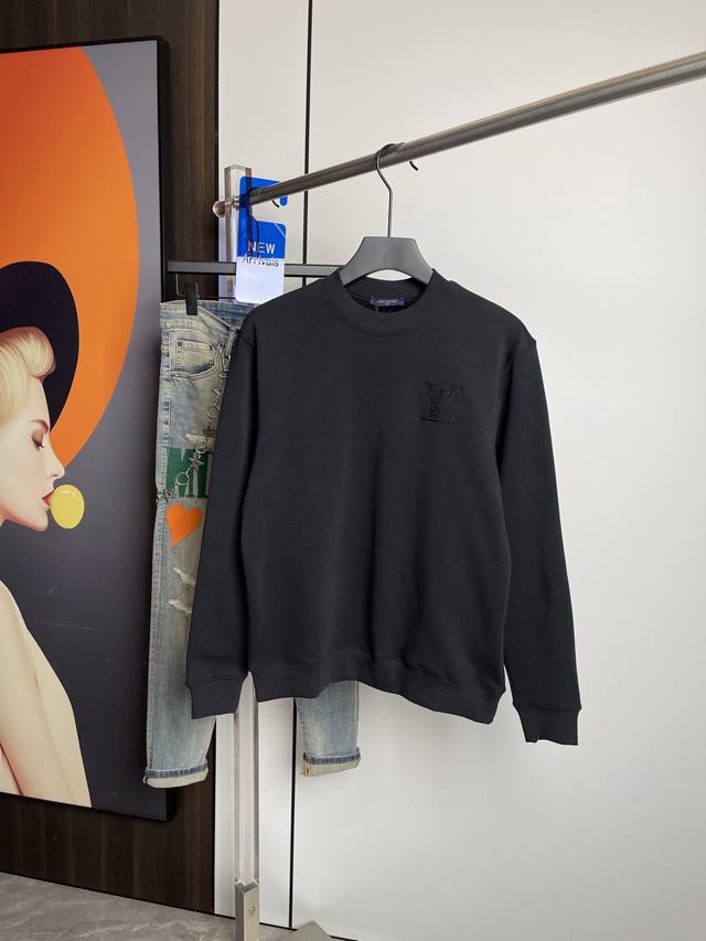 Lv25 Autumn/Winter New Arrival Crew Neck Fleece-Lined Sweatshirt! Original embro