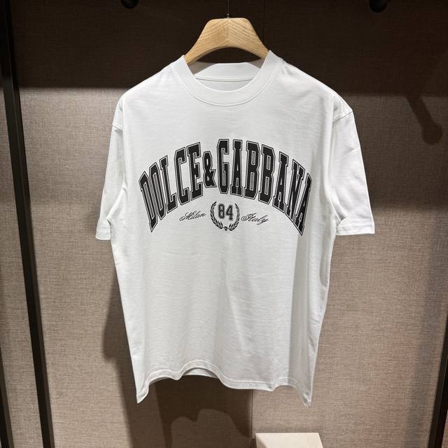 New Arrival: Loose-fitting, Dg-printed, 100% cotton T-shirt. Thick fabric, high