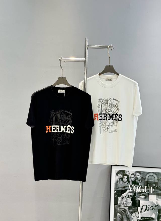 Hermes 25S New Modal T-Shirt. This Hermes T-shirt is made of pure cotton, soft a
