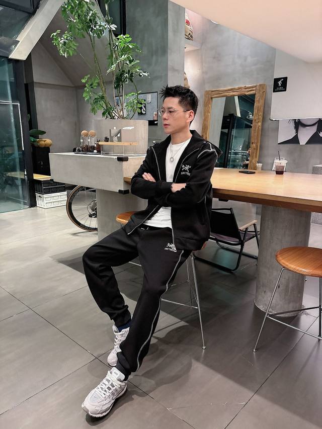 Arc'teryx 2025 New Hot-Selling Cardigan Set - Original Quality, High-Quality It