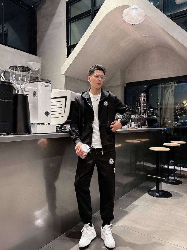 Brand: Moncler Hot Selling Set - Focusing on Official Original Version 2025 New