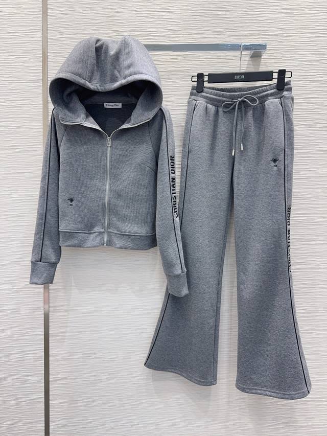 Christian Dio* 2025Fw New Suit - Everyone can pull off this high-density, fashio