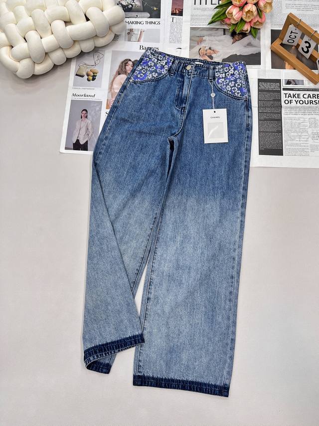 Chanel 2025Ss, featuring a Chanel-inspired pocket print logo, gradient hem, and