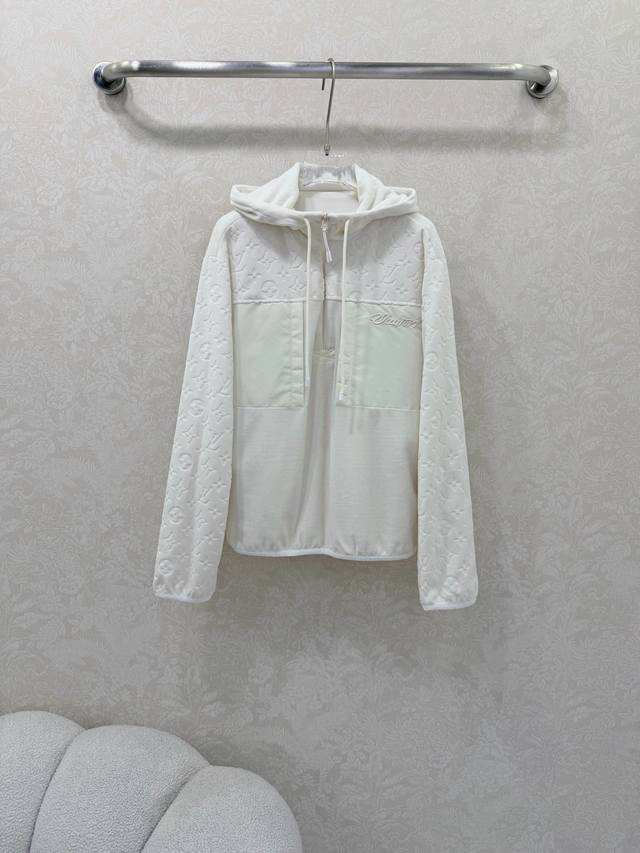 Louis Vuitto*25 New Hooded Teddy Faux Lambswool Sweatshirt Pullover Style. Featu