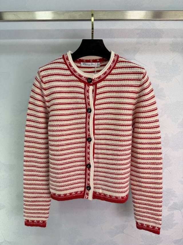 Dio*25 Autumn/Winter New Striped Knit Cardigan. The red and white color-blocking