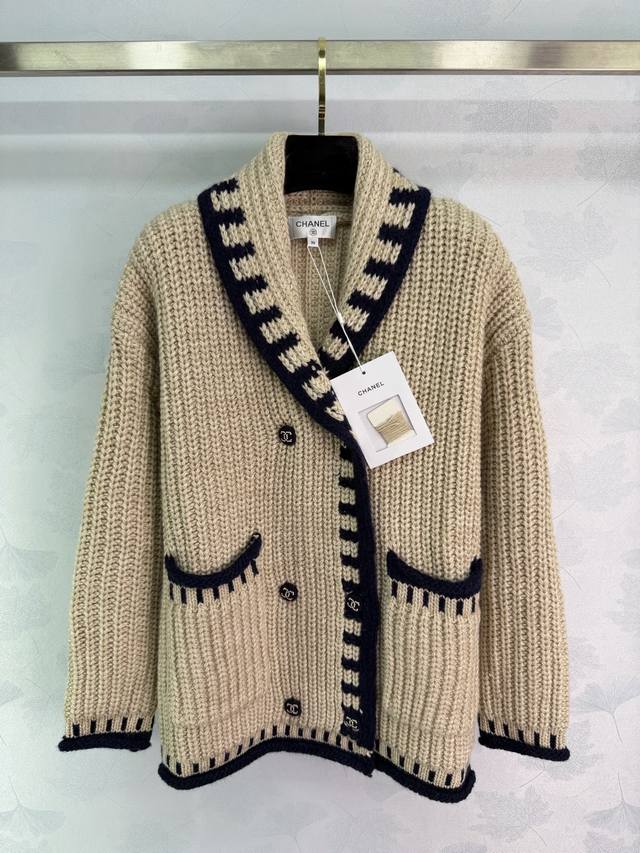 Chane*2025 Autumn/Winter New Style Collared Color-Blocked Mid-Length Knitted Car