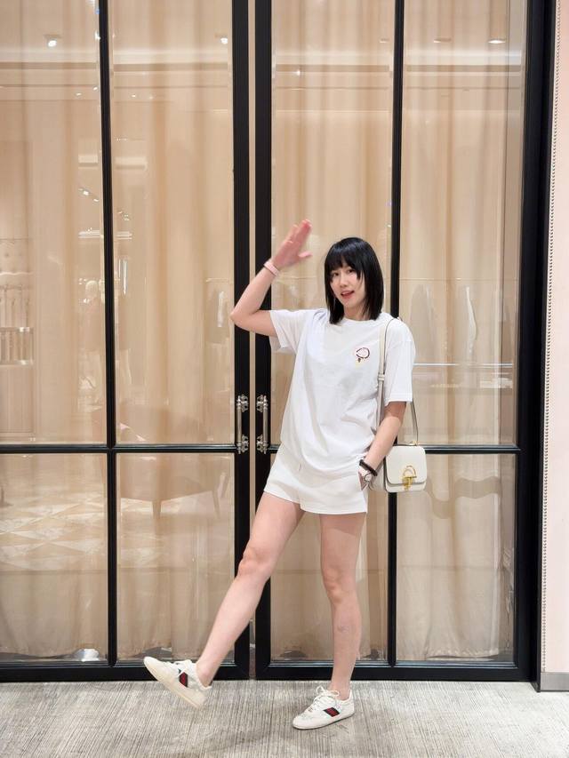 Guc*I Chinese New Year Series Embroidered Knitted Cotton Short-Sleeve T-Shirt |