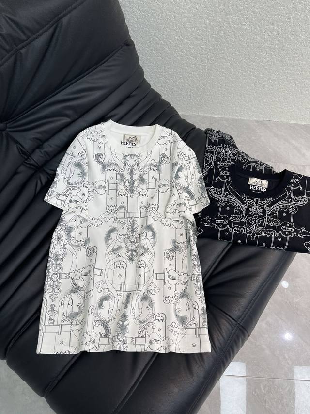 Hermes Spring/Summer 2026 New Crew Neck Logo Print Short-Sleeve T-Shirt. Made of