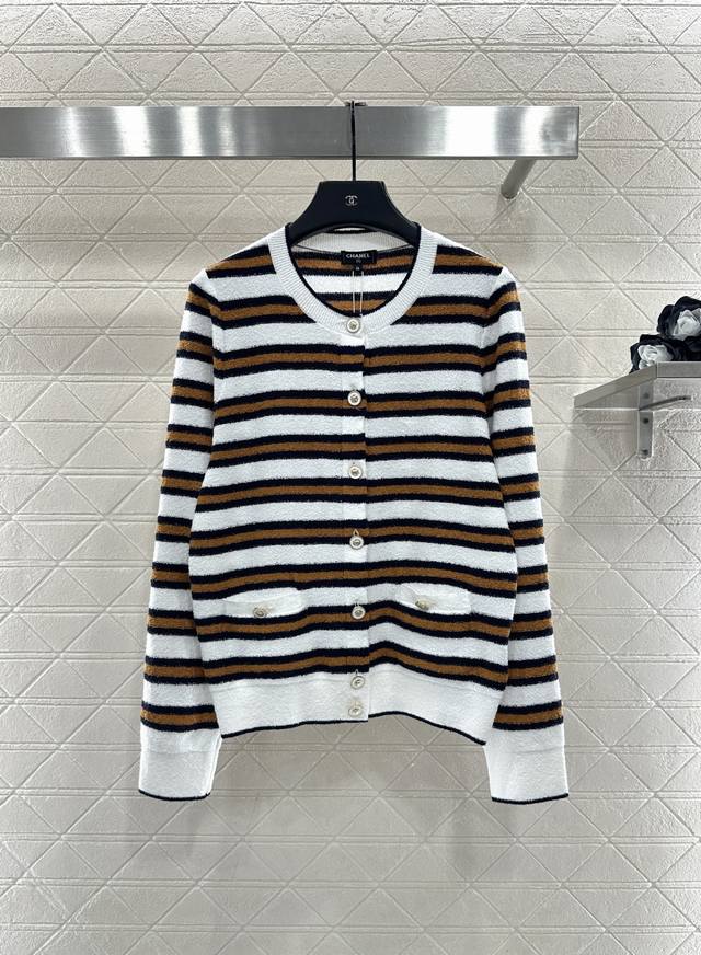 Chane*2025 New Arrival Crew Neck Striped Knit Cardigan. Made with custom Yb cott