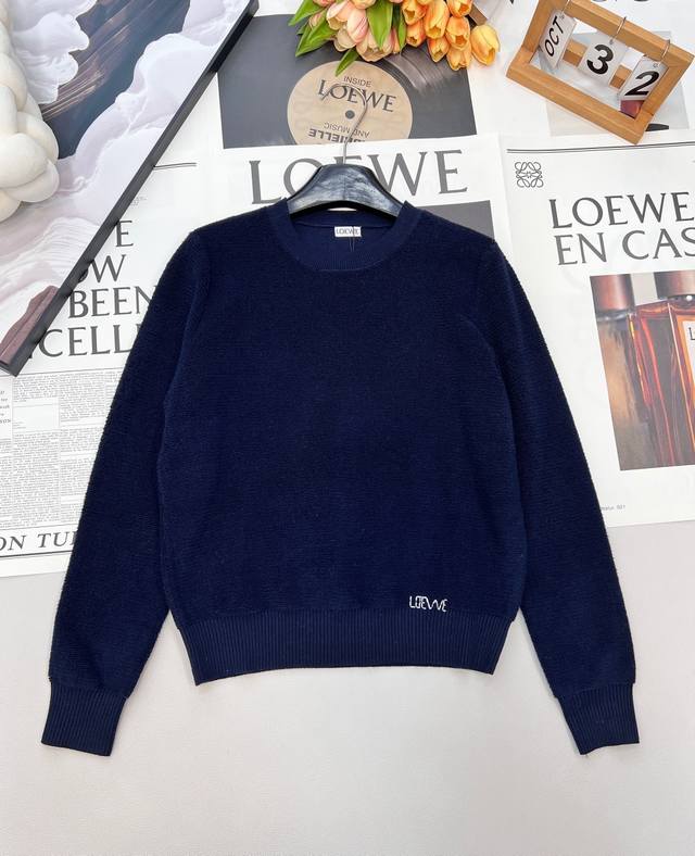 Loewe's new letter embroidered knit sweater, embodying "elegant and relaxed" sty