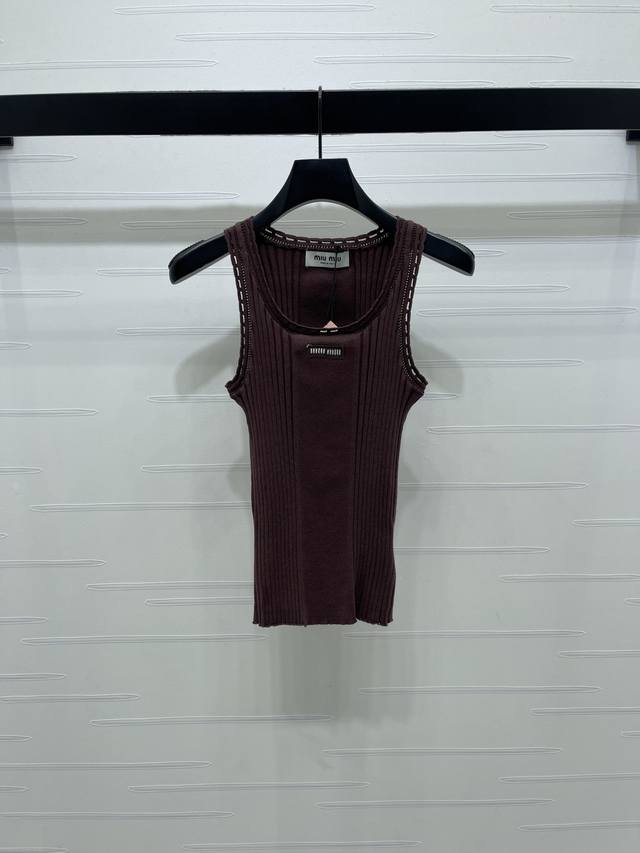 New Arrival! High-end quality original Miu Mi*2026 Early Spring Collection! Crew