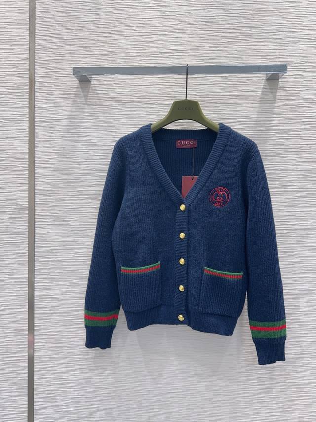 Gucc* 2025Fw New Arrival Classic Cardigan Sweater, 100% Wool, Delicate and Soft