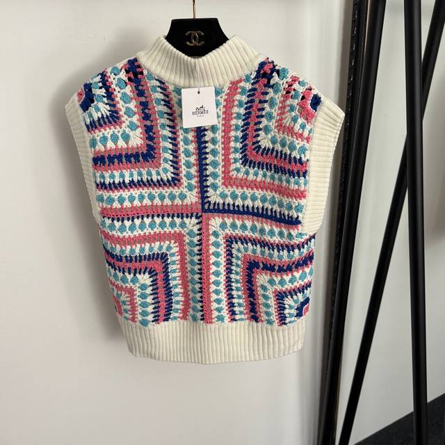 Style No. 20258195 Herme* New Ethnic Style Hollow-out Knitted Vest, White, One