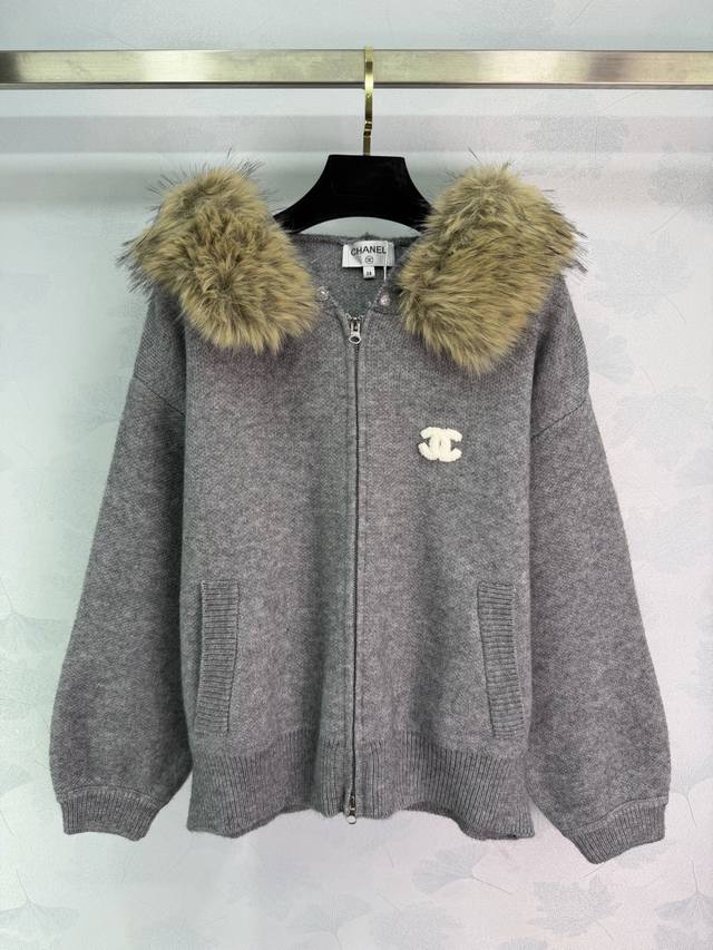 Ch*25 Autumn/Winter New Knitted Cardigan, soft and comfortable, with a highly pr