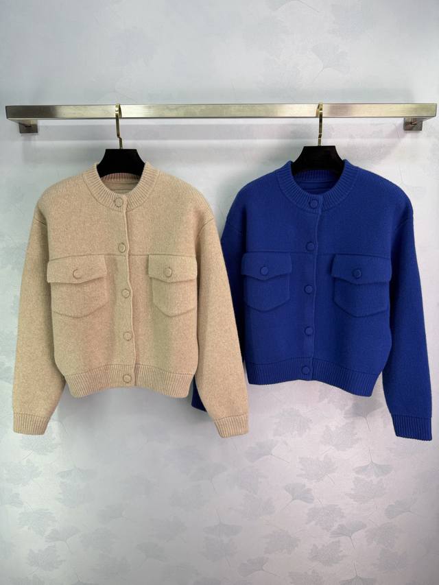Fe*25 Autumn/Winter New Wool Knit Cardigan. Made with high-quality sheep's wool,