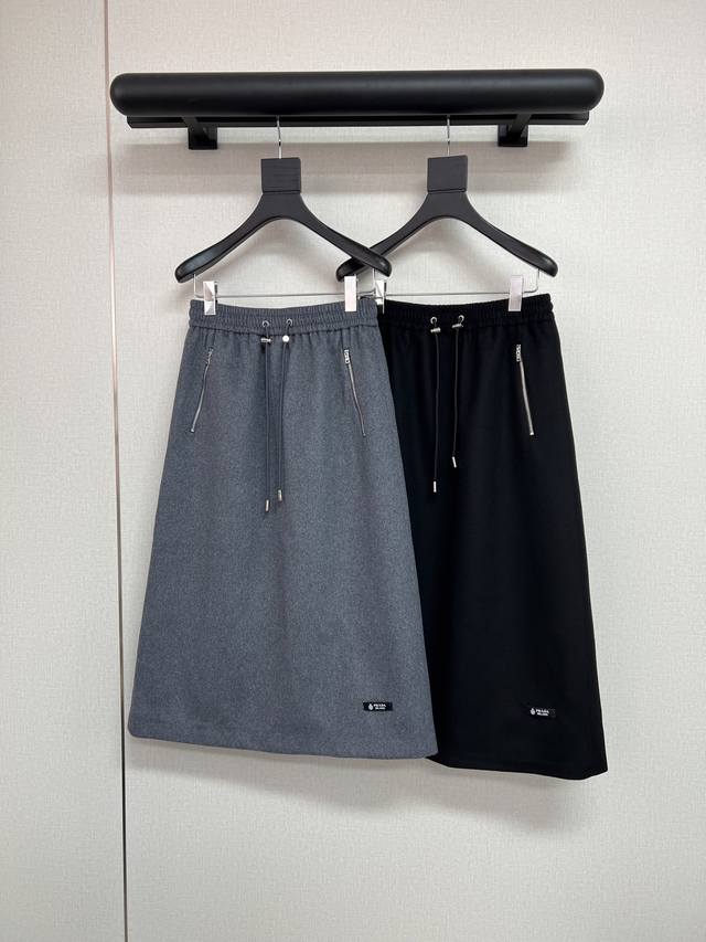 High-quality Prad*2025 Autumn/Winter New A-line Skirt with Side Zipper, Wool Fa