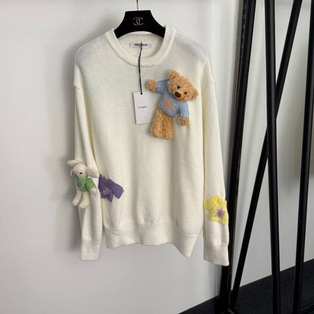 Style No. 20258162 13De Marzo* New Style Bear and Bunny Doll 3D Decorated Pullo