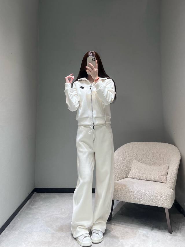 Chan*L 2025Fw Autumn/Winter New Arrival Casual Suit: The entire set is made of d