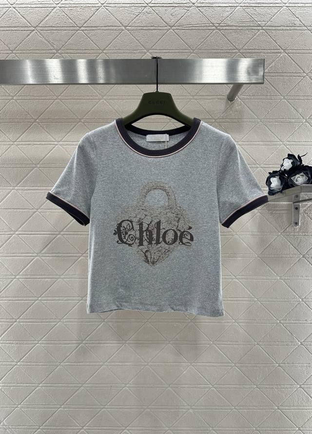 Chole*2025 New Arrival Short Color-Block Logo T-Shirt. Made of custom Yb twill c
