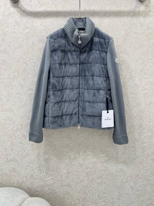 Moncler 2025 New Stand Collar Wool Knit Patchwork Down Jacket! A winter essentia