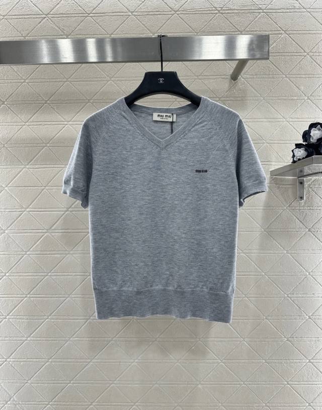 Miumi*2026 New Arrival Heart-Shaped Letter Knit Short-Sleeve T-Shirt. Made with