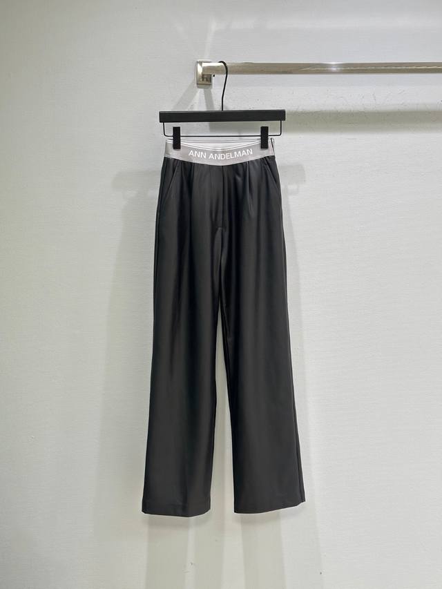 25Ss Autumn/Winter New Arrival! The letter print and elastic waistband are a maj