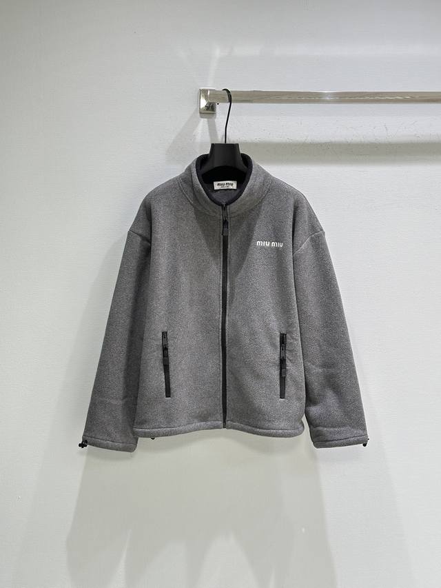 25Ss Autumn/Winter New Arrival! Logo Embroidered Stand Collar Jacket. Miu has re