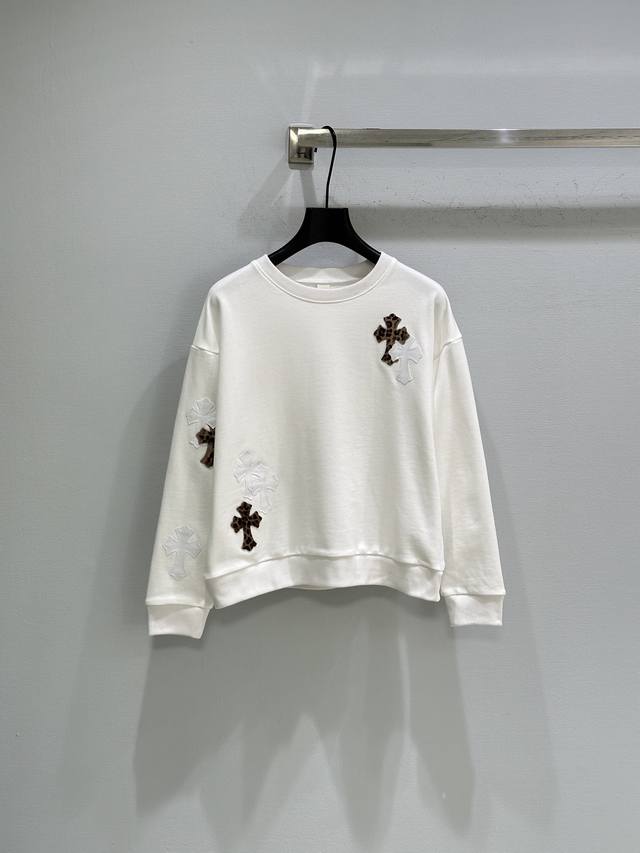 25Ss New Winter Arrival! A simple yet sophisticated white sweatshirt is here! Th