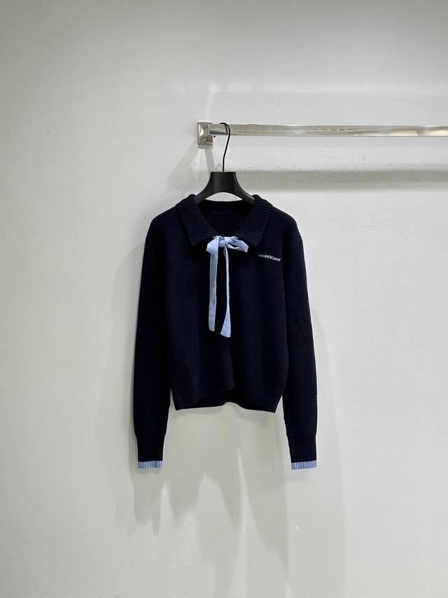 25Ss New Winter Arrival! This sweater features a light blue satin bow at the nec