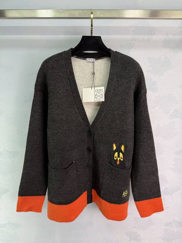 Loe*25 Autumn/Winter New Cat-Themed Collaboration Cardigan, Dark Grey Wool Blend