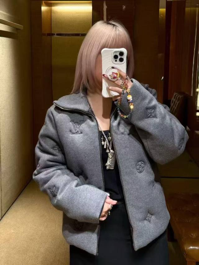 Louis Vuitt*N 25Fw Autumn/Winter New Elegant Monogram Knit Waist-cinching Jacket