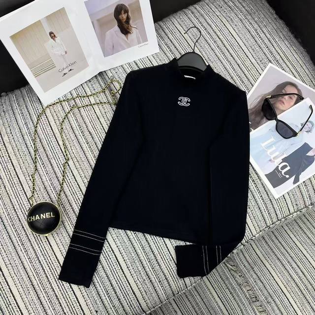 Highly recommend the Chane* 25th Anniversary Ski Season New Arrival Micro-Clogo