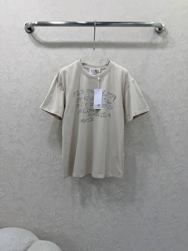 Mm6 Margiela*26 Early Spring New Arrival Short-Sleeve T-Shirt with Number and Le