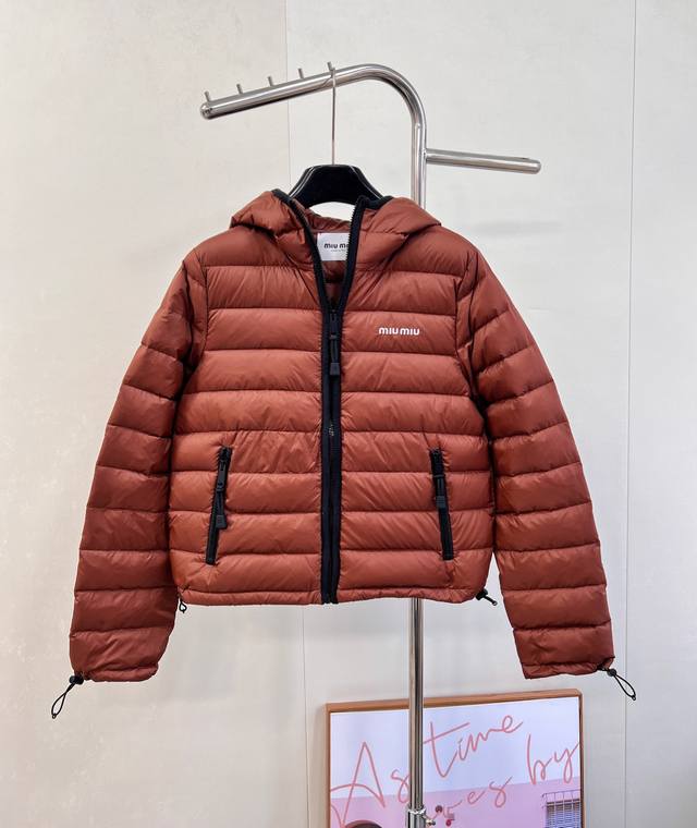 Miumiu 2025 New Hooded Slim Down Jacket, custom Yb windproof and waterproof nylo